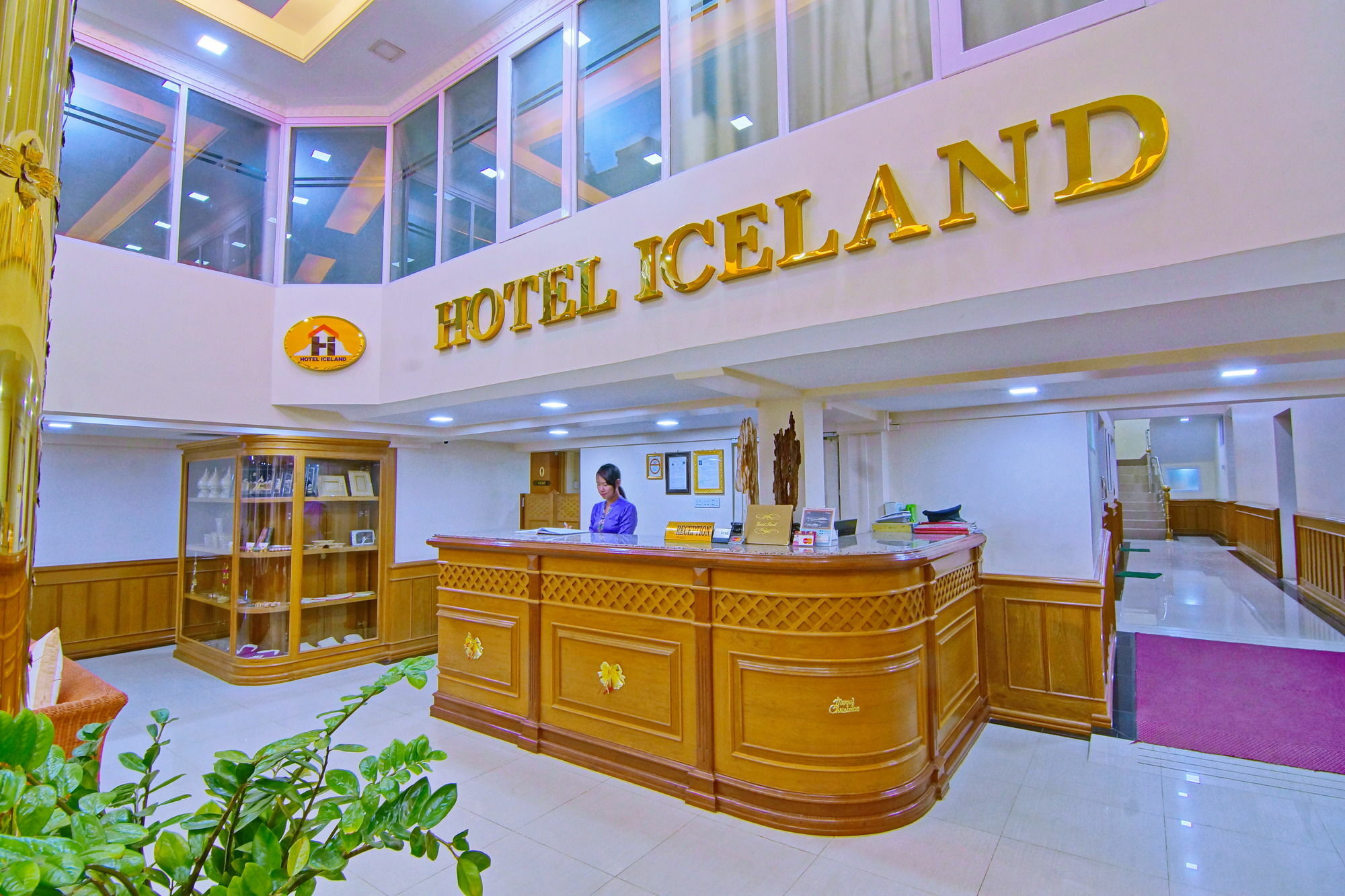 Hotel Iceland Mandalay Exteriör bild